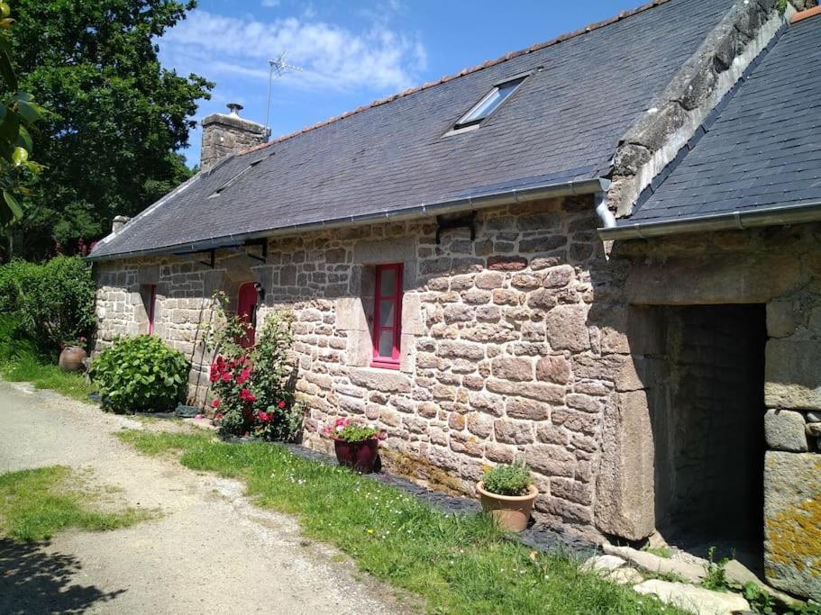 Les Crins De Gaia Villa Plogastel-Saint-Germain Exterior foto